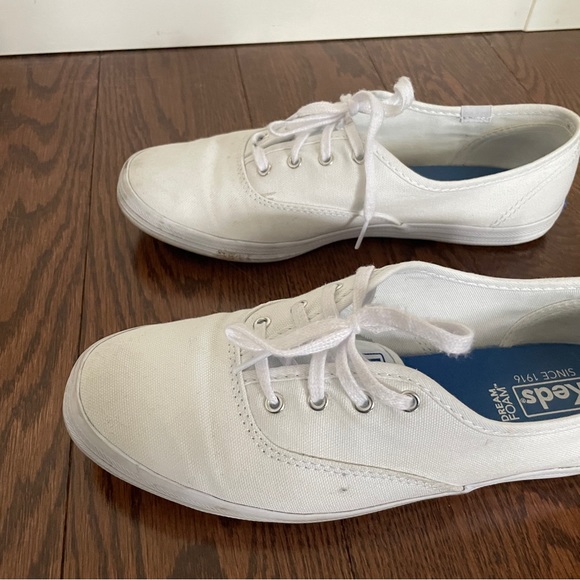 White Canvas Keds | Women’s Size 7.5 - Picture 2 of 9